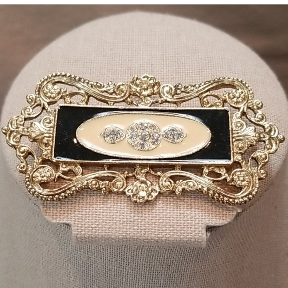 Marcasite Enamel Brooch - Vintage 1980s / Victorian Style